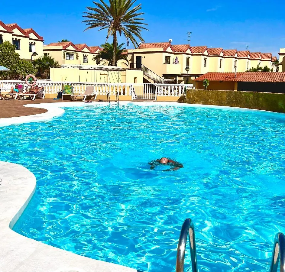 Paola Comfort Apartment Коста Калма