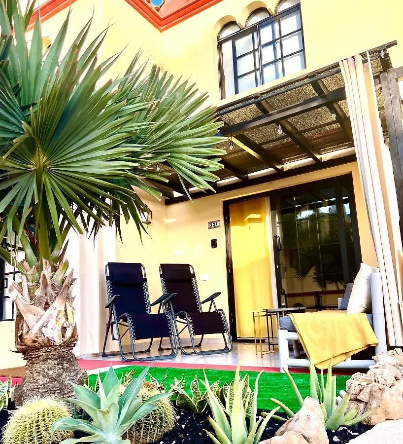 Paola Comfort Apartment Κόστα Κάλμα